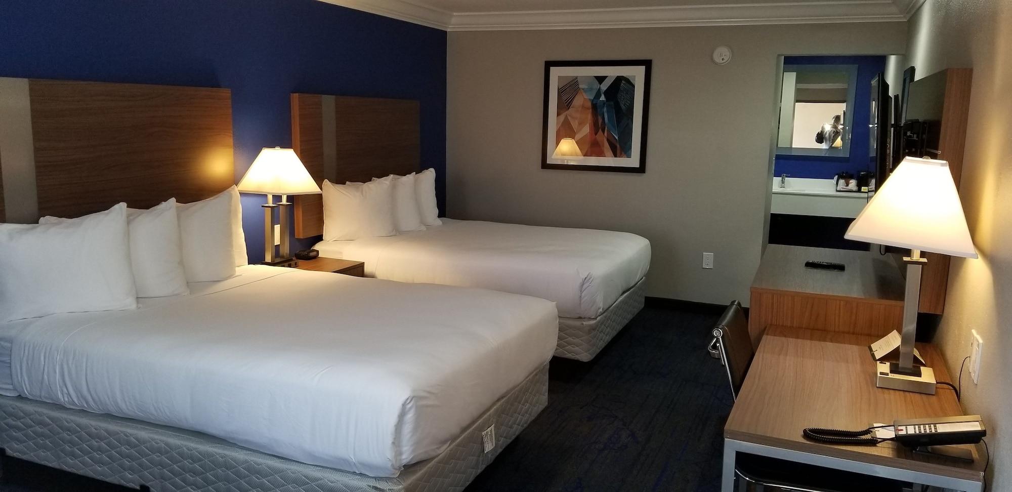 Quality Inn & Suites バカビル エクステリア 写真