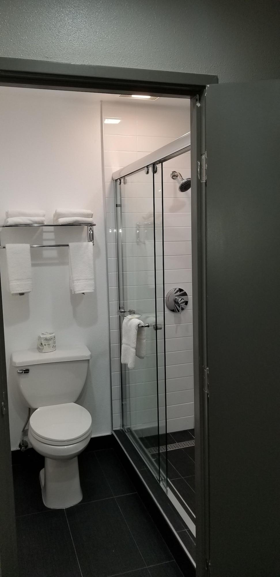 Quality Inn & Suites バカビル エクステリア 写真