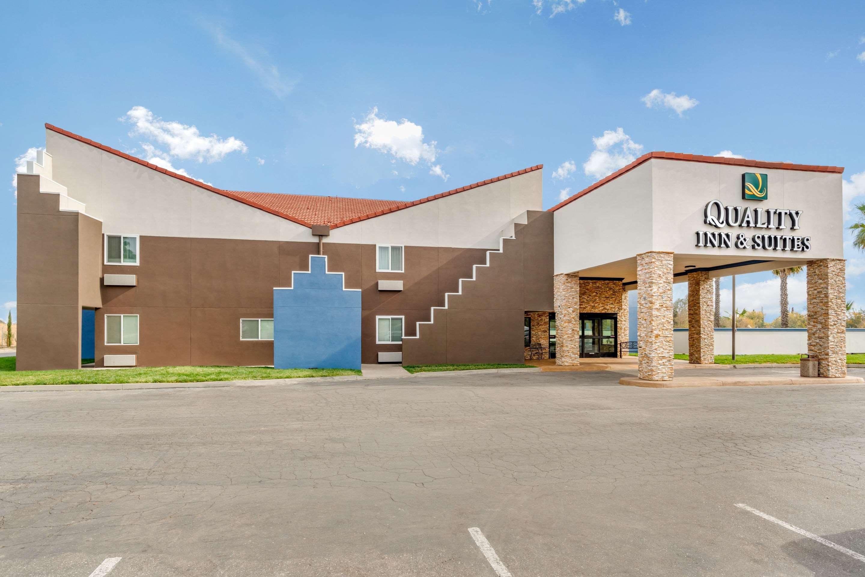 Quality Inn & Suites バカビル エクステリア 写真