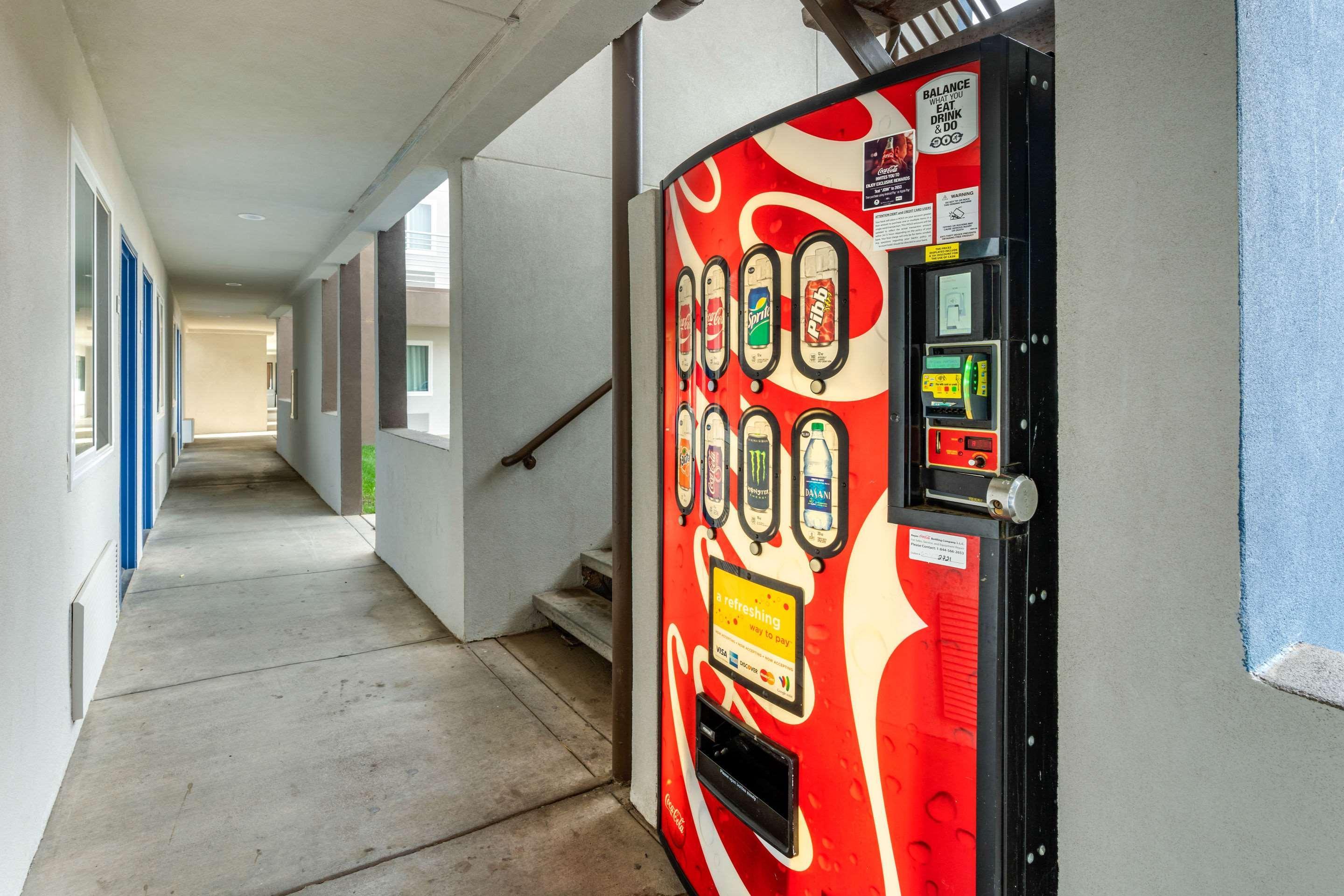 Quality Inn & Suites バカビル エクステリア 写真